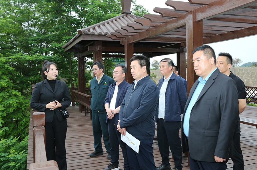 40-2023年6月，省生態(tài)環(huán)境廳副廳長劉文璽蒞臨金徽股份調(diào)研.jpg